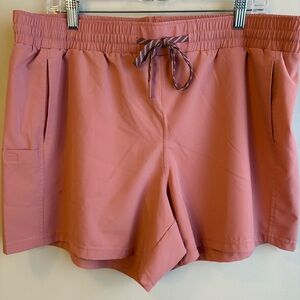 Pacific Trail Women’s Shorts Size XL Lightweight Outdoor